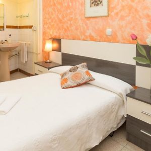 Habitación Económica con Cama King